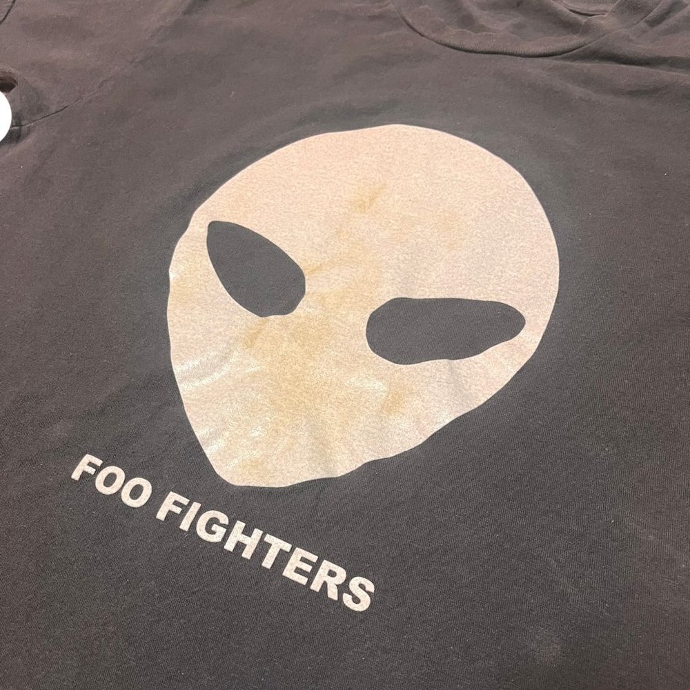 FOO FIGHTERS ALIEN LOGO T SHIRT ROSWELL RECORDS (Glow In The Dark)